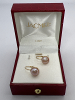 14K Yellow Gold Leverback Pink Pearl Earrings