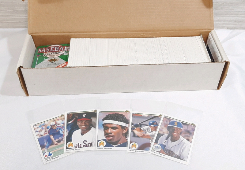 1990 Upper Deck Baseball Trading Card Set with High # Series #1 - #800 . Includes Ken Griffey Jr, Sammy Sosa, Deion Sanders, Juan Gonzalez and Larry Walker