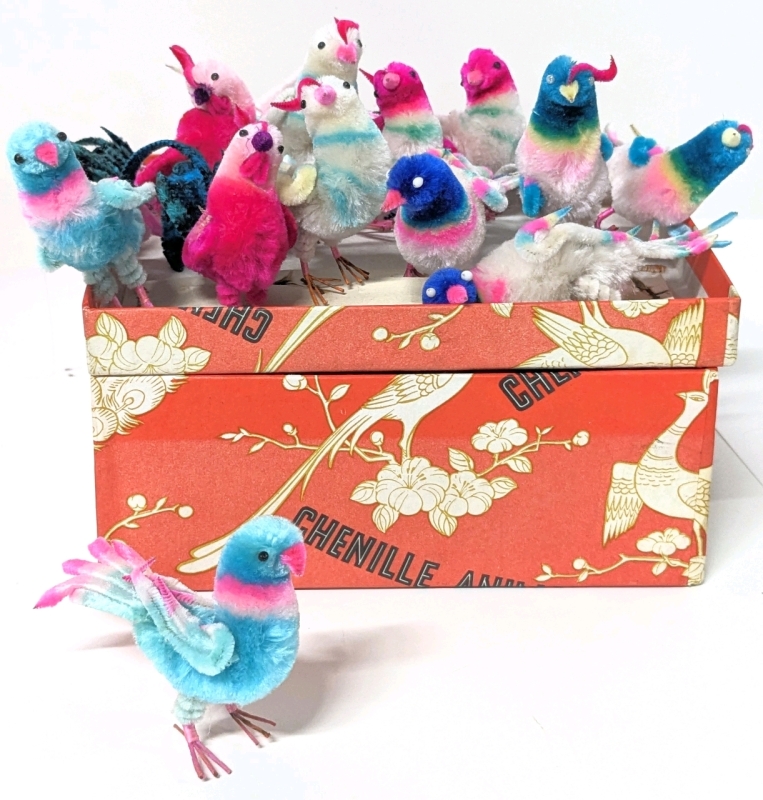 12 Vintage Fancy Chenille Pipe Cleaner Birds w Original Box | Birds Approx 2.5" Tall