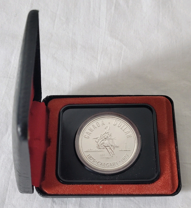 1975 (1875-) Canadian Calgary Silver Dollar in Case , Uncirculated