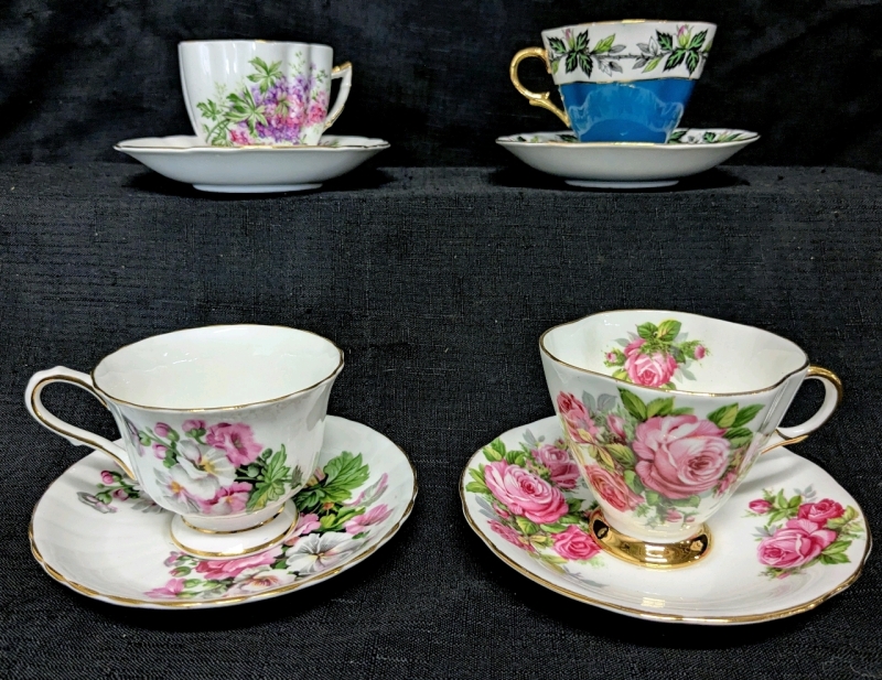 4 Sets Windsor England Bone China Tea Cups & Saucers