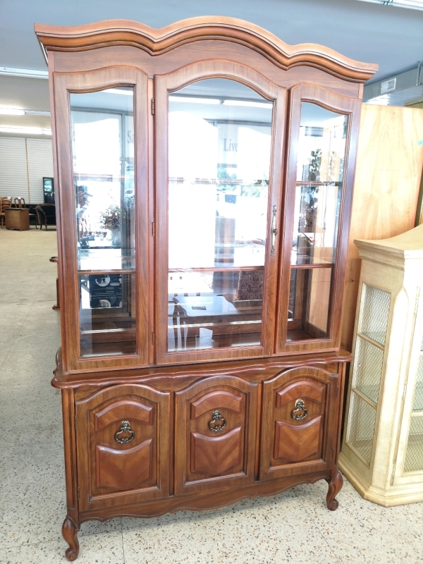 Wooden China Cabinet with Lights Working by Bassett