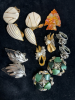 6 Vintage Earrings Vend&ocirc;me Rhinestone Theroset Enamel and Brooch