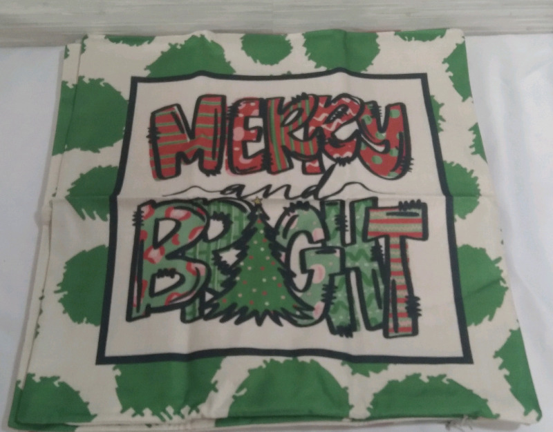 4 New Cirzone 17" Christmas Pillow Case