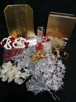 Christmas Decor - Great Accessories For Your Tree +