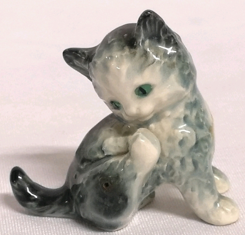 Goebel Kitten Figure 2.25" Tall - West Germany