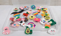 New Pack of 30 Cute Croc Pins