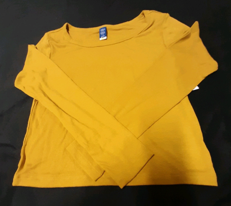 New Size XL(14-16) Old Navy Ultralite Long Sleeved Tshirt