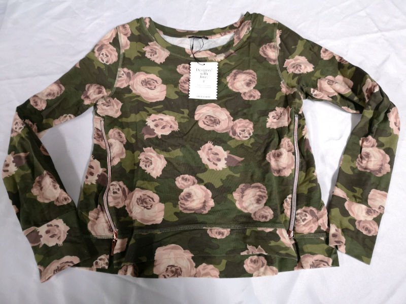 New Stella & Dot sz Medium Ladies Top