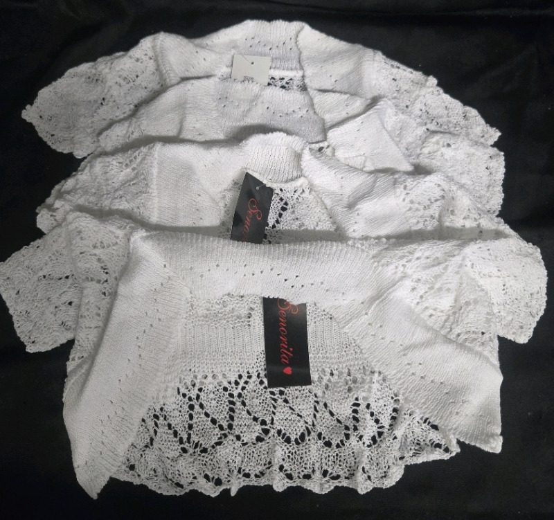 4 Pcs New | Girls Size: 5-6 Yrs |Colours White/ Cream | Gal Moda Shrug Crop Tops