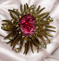 Signed Amazing French Artist Marcel Boucher Brooch #967 Rasberry Cabochon Clear Rhinestones