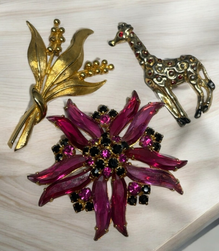 Fuschia Glass Petal + Rhinestone Brooch Golden Tiered Brooch Enameled Giraffe Vintage