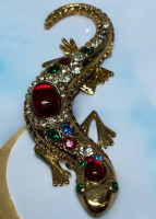 Gecko Salamander Brooch Vintage Collectible Book Piece