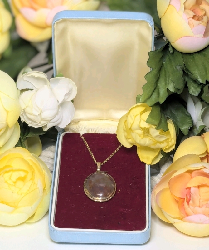 Gorgeous Bezel Set Agate in 1/28 18K GF Setting on 14K Gold Chain 20" Long