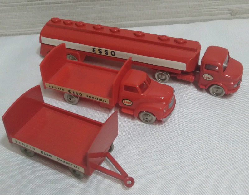 Rare 1960 Lego Mercedes-Benz ESSO Trucks Denmark