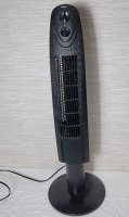 Classic 36" 3-Setting Oscillating Tower Fan . Tested Working