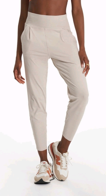 New VUORI Lux Harem Pants (Suede Leather) Size: Medium.