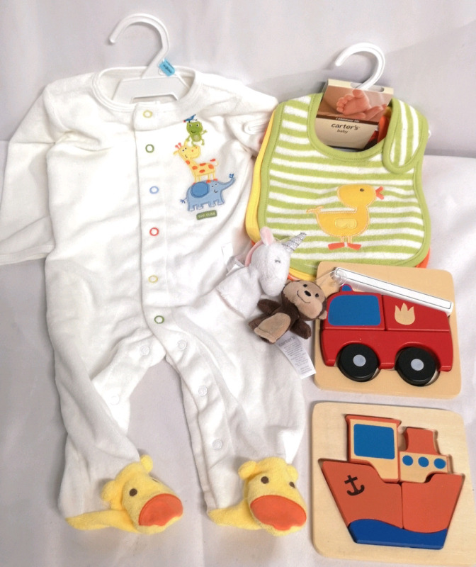 New Carter's Baby 6 Month Sleeper & Bibs, Finger Puppets, Puzzles