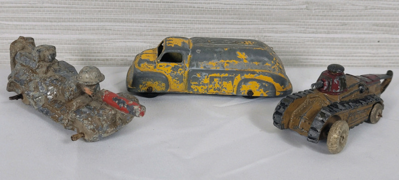Vintage Barclay & TootsieToy Toy Cars and Military Vehicles . See Photos for measurements