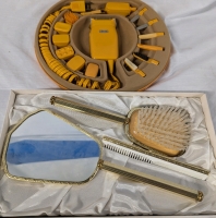Retro Phillips Electric Razor & Accessories (Tested Working) and Beauty Kit (Mirror is 11.5" Long)