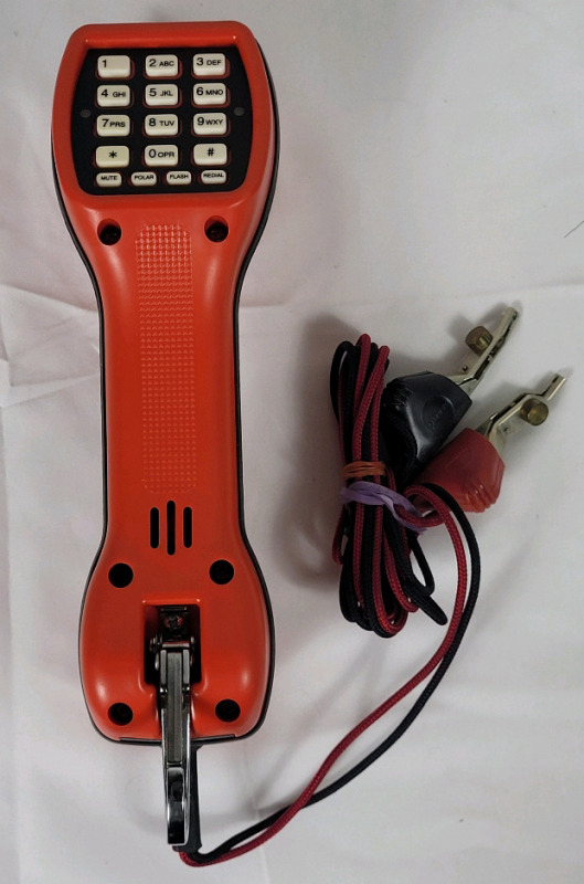 Harris TS30 (30800-009) Communication Testing Device . Untested