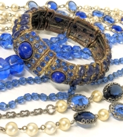 Bright & Blue | Cobalt Blue Glass Bead Lariat Necklace, Bezel-Set w Faux Pearls + & Expansion Bracelet
