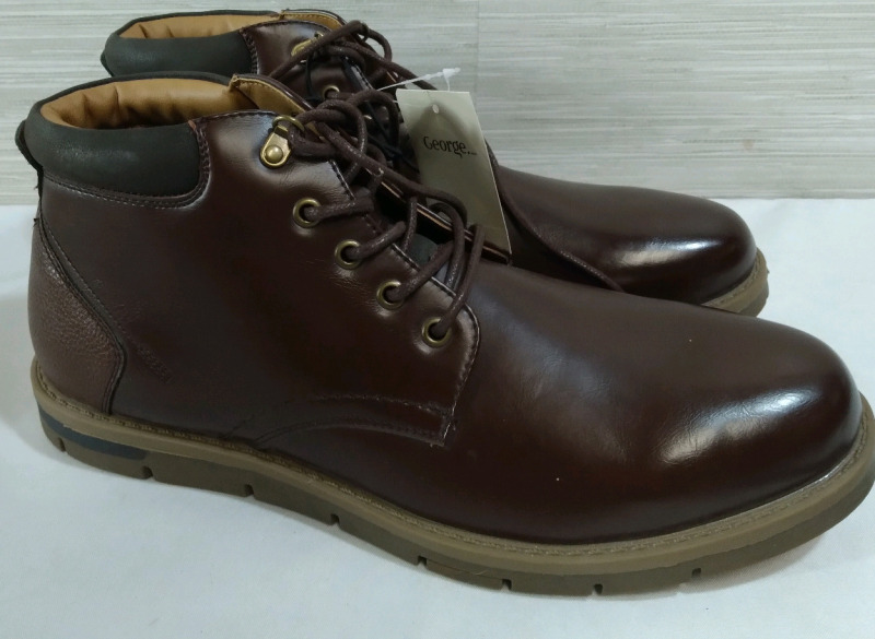 New With Tags Size 11 George Casual Shoes