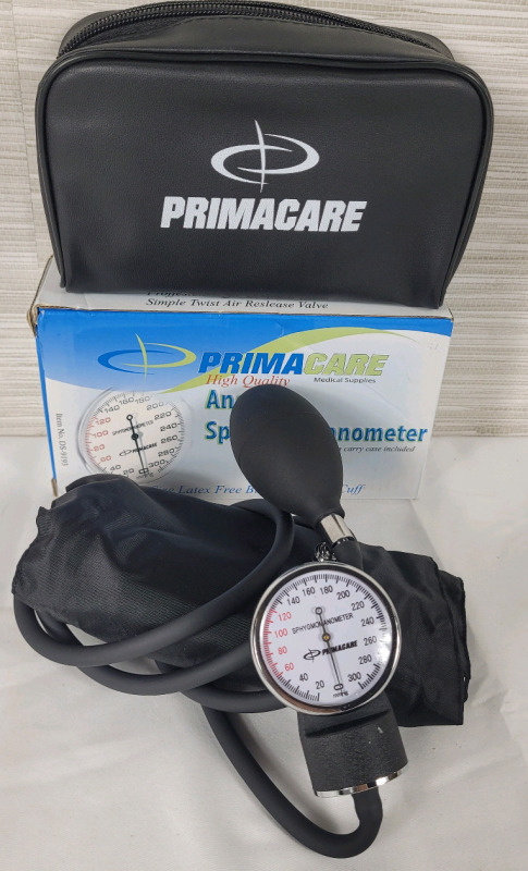 New - PrimaCare Adult Size Latex Free Blood Pressure Cuff .