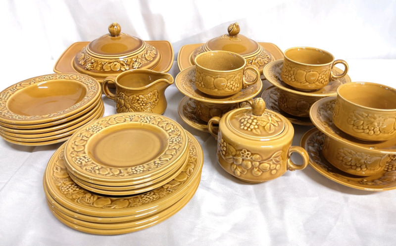 32 Royal Worcester Crown Ware Dishes - Cups & Saucers, Plates, Bowls and Serving Dishes - Embossed Fruit Pattern