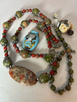 Unakite Beaded Toggle Necklace Bracelet Japanese Lacquered Vessel Enamel Pendant