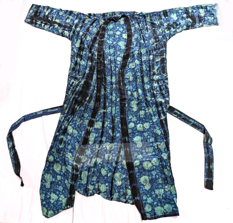 Stunning New Ladies Size Large /XL(?) | Hand-Dyed Presumed Silk Kimono-Style Robe / Duster w Belt