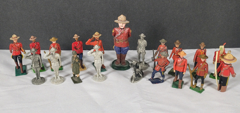 RCMP & Soldiers Lead Figures , 18 Lead Figures & 2 Plastic Figures