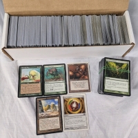 500+ Magic The Gathering Bulk Commons and Uncommons. Sets Range From 4th Edition. (1995) to 2021 Core Set (2021). No Basic Land Cards Seen.