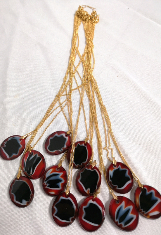 12 Like New Gold Tone Chains with Polished Agate-Like Pendants