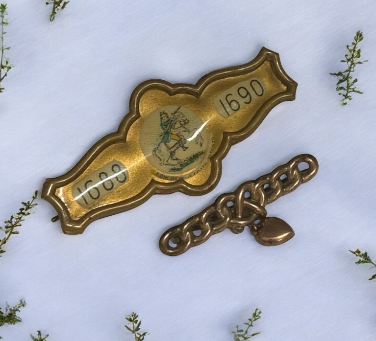 Victorian Brooches King William 111om a Horse 1688 1690 Guelph ON + Sweet Heart Brooch