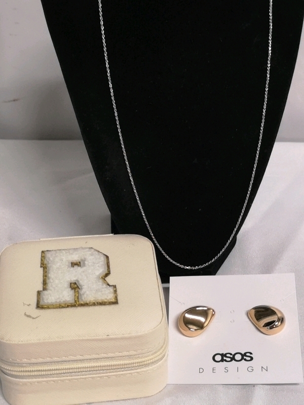 New Jewlpire 925 Chain Italy & New Asos Gold Tone Earrings & Travel Jewelry Box