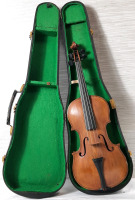 Vintage A Fils 4/4 Full Size Violin Made in France w/ Carrying Case
