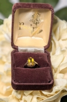 Vintage 10K Dainty Prong-Set Presumed Citrine Ring w Open Gallery