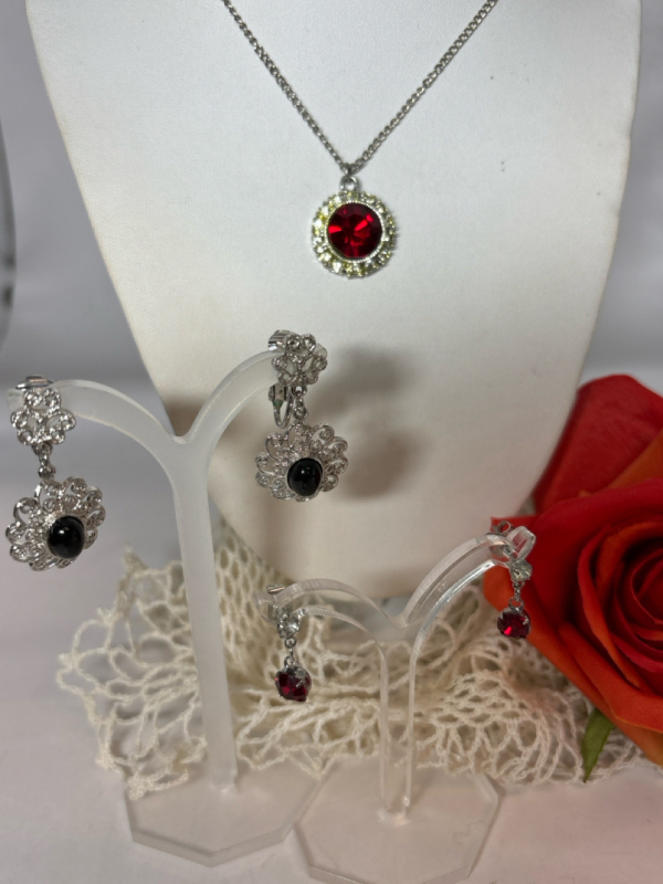 Vintage Amway Filigree Earrings Red and Clear drop Rhinestone Earrings Ruby Red + Clear Rhinestone Cab Necklace