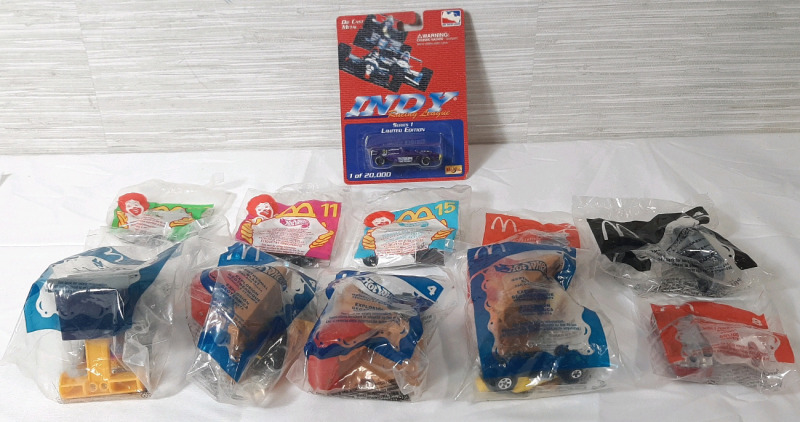 Lot of 1999-05 Hot Wheels McDonald's Toy Cars Sealed in Packaging & 1998 Die Cast Metal Indy Racing League Buddy Lazier Series 1 Limited Edition Car