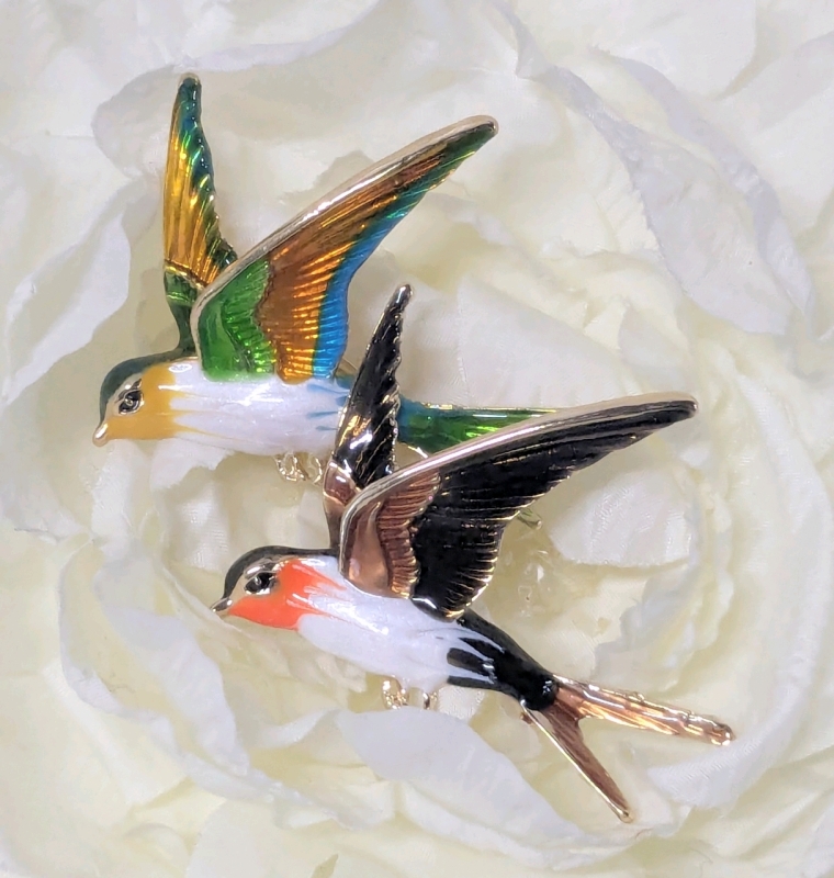 Pair of Adorable Gold Tone Enamel Swallow Brooches | 2.15" Across ea