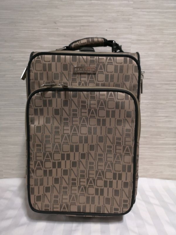 Kenneth Cole Reaction Luggage Bag