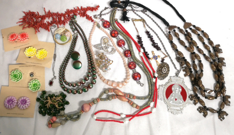 Large Vintage Jewelry Lot - Earrings, Brooches, Necklaces + more