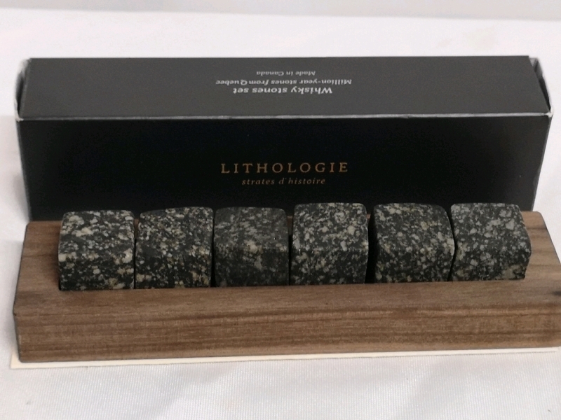 New Lithologie Whiskey Stones Set