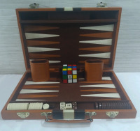 Backgammon Briefcase Game Set with Leather & Original Rubik's Cube 3x3