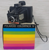 Vintage Polaroid Colorpack IV Land Camera w/Original Box .