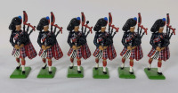 Britains " Scots Guard Pipers " Metal Toy Soldiers , 54mm . Complete Set of 6