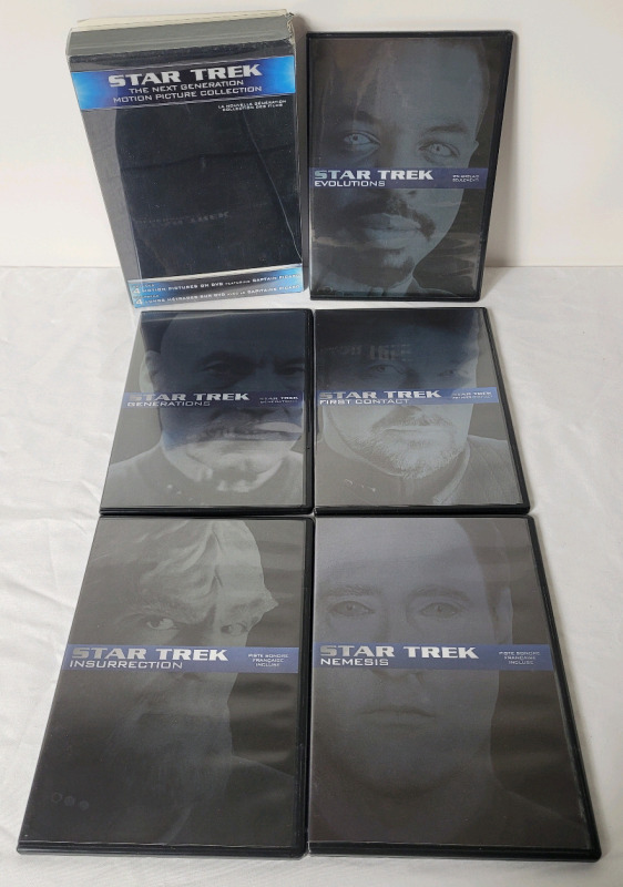 STAR TREK The Next Generation DVD Motion Picture Box Set . 4 Motion Picture DVDs & 1 Moments in Star Trek History DVD