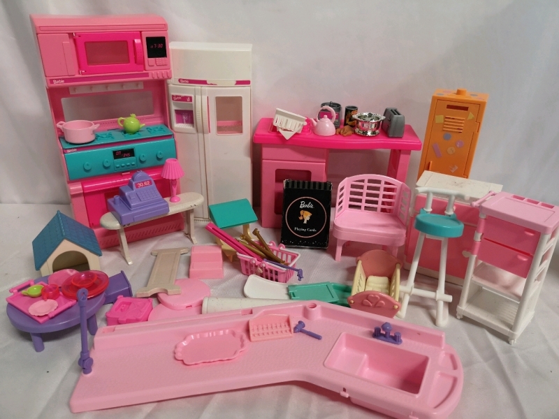 Vintage Barbie Mattel Furniture & Accessories - Stove, Fridge +