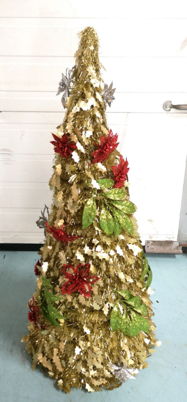 Great Christmas Decor Tree 37" Tall